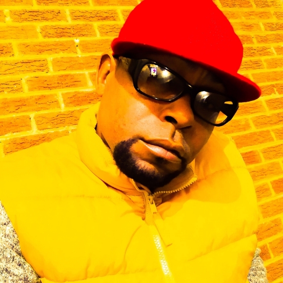 COPY - Meet your Posher, Latrez. - Picture 12 of 12